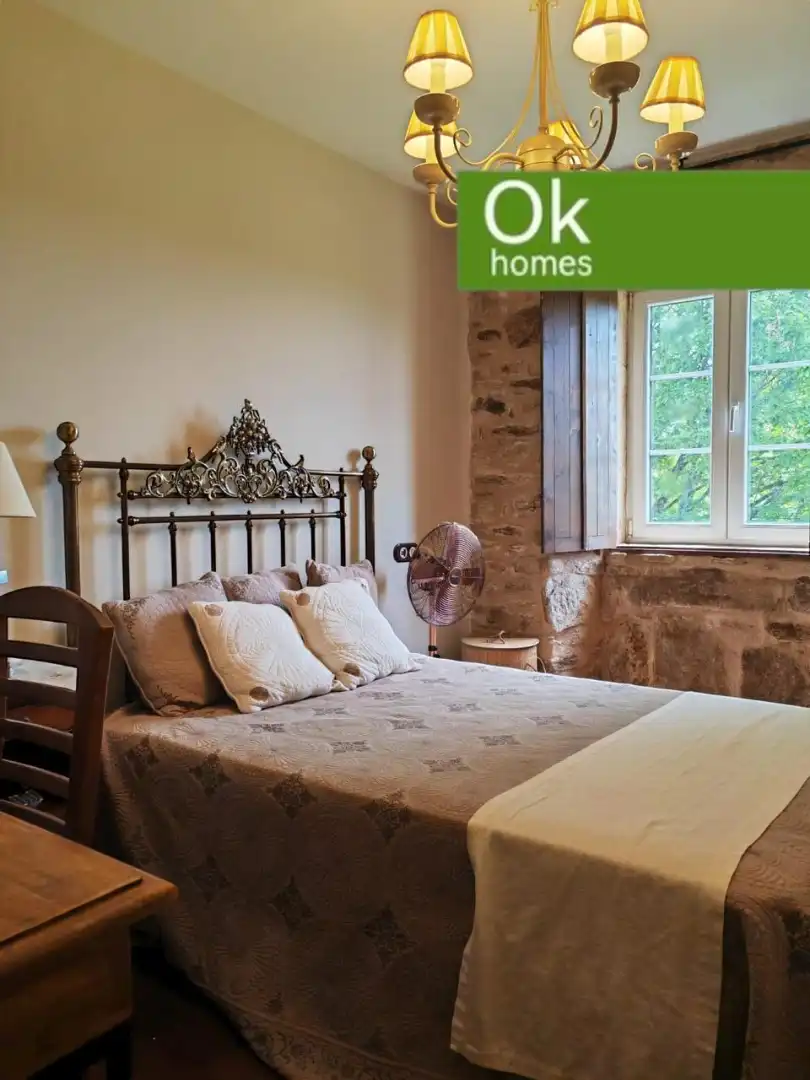 Schlafzimmer von Country house zum Verkauf in Sobrado (A Coruña) mit Heizung, Privatgarten und Parkett