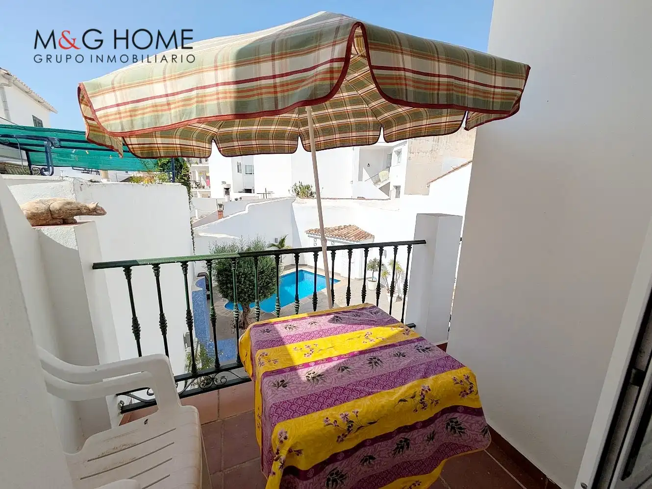 Terrasse von Maisonette zum Verkauf in Nerja mit Terrasse, Abstellraum und Möbliert