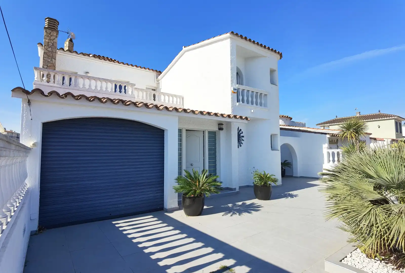House with pool for sale in Carrer Francolí, imagen 3