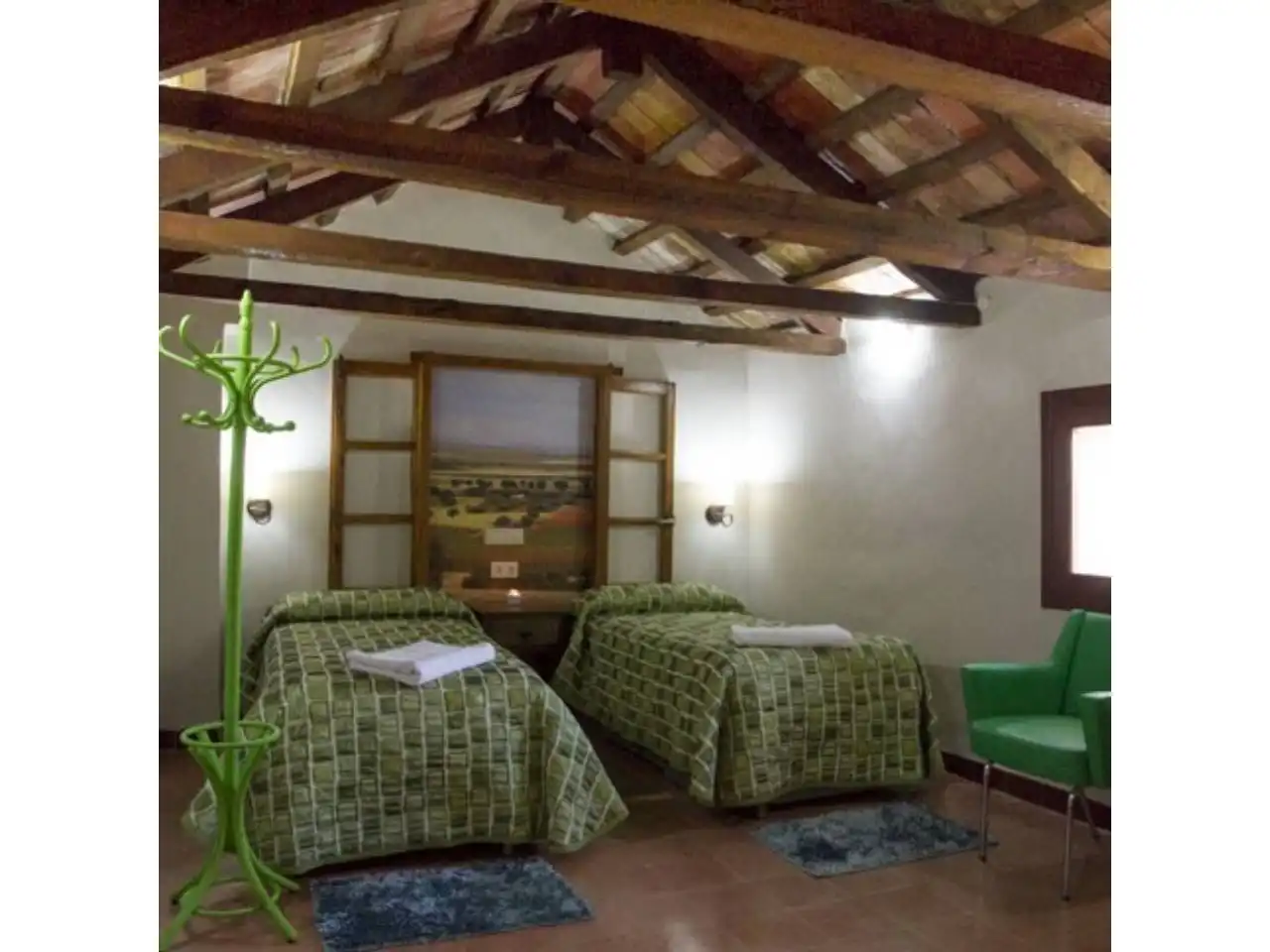 Habitación de Finca rústica en venta en Alhambra con Aire acondicionado, Calefacción y Jardín privado