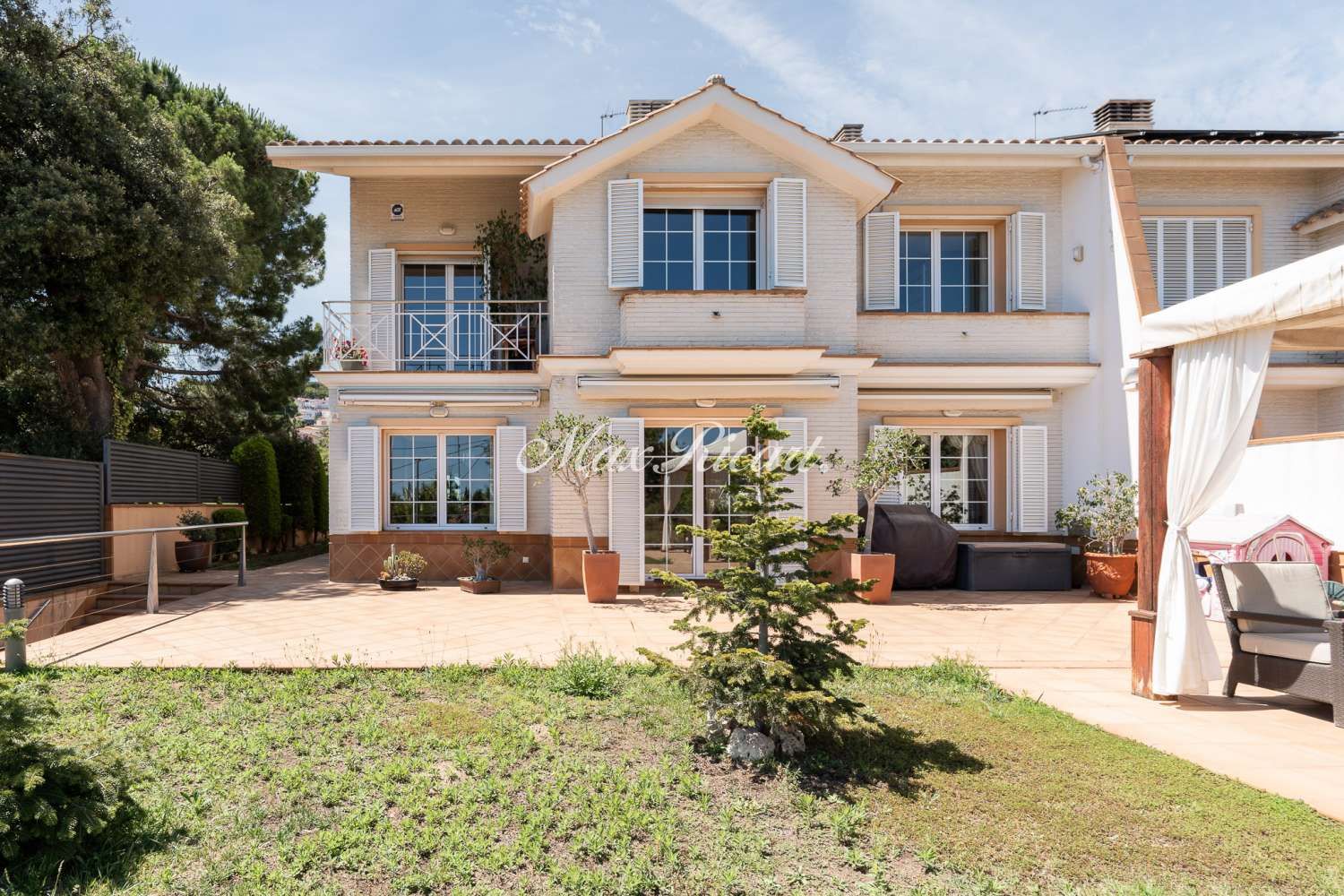 Exterior view of House or chalet for sale in Premià de Dalt  with Air Conditioner, Heating and Terrace