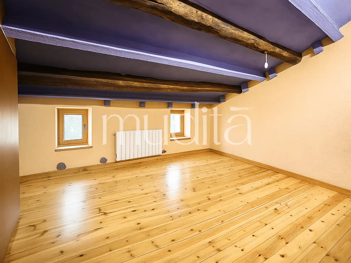 Sala d'estar de Casa o xalet en venda en Les Llosses amb Calefacció, Terrassa i Traster