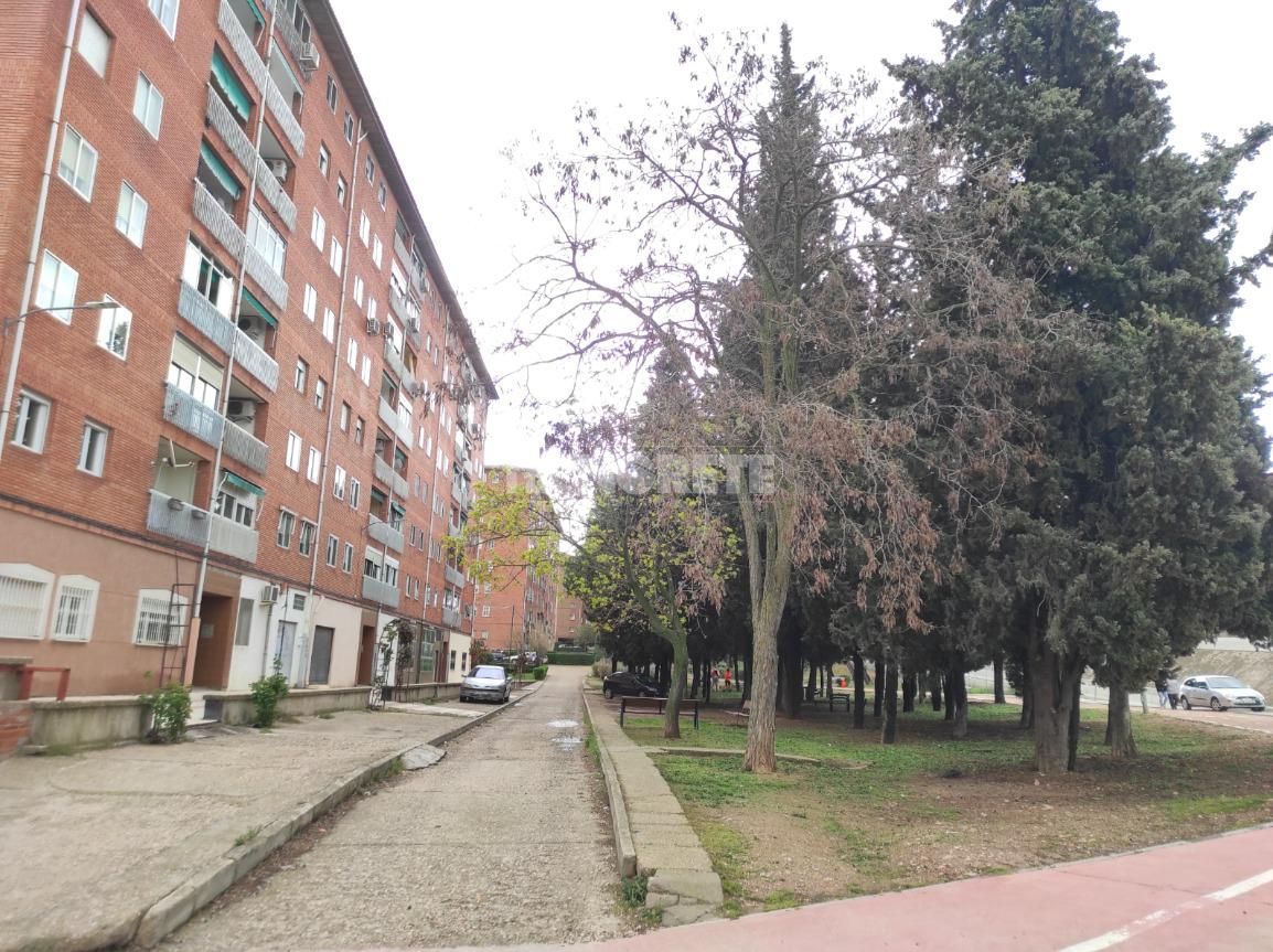 Vista exterior de Pis en venda en Guadalajara Capital amb Terrassa