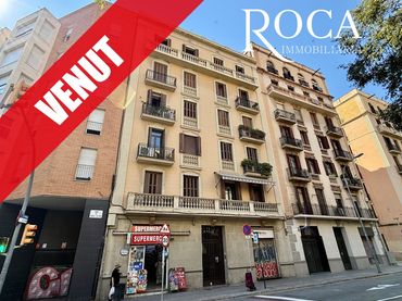 Piso con balcón en venta en Carrer del Consell de Cent