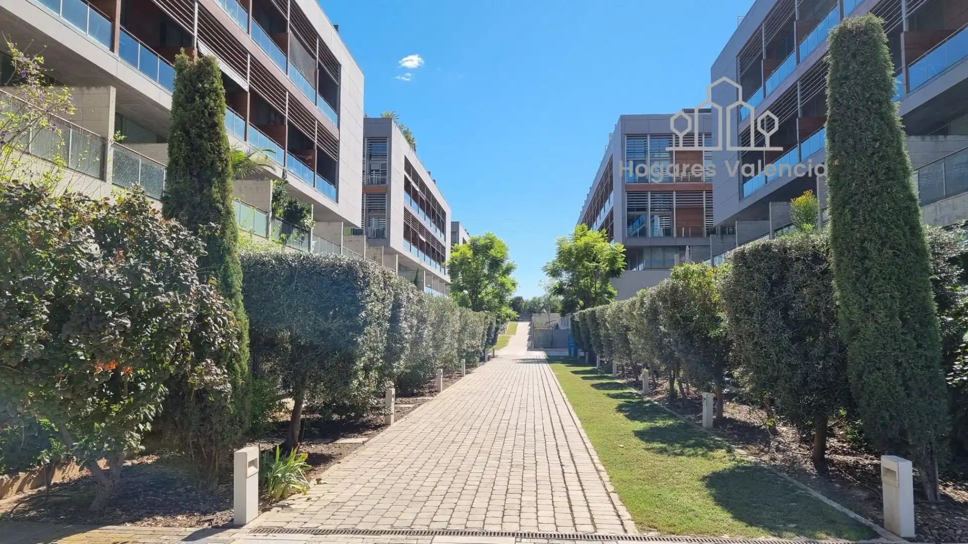 Exterior view of Lofts for sale in Mislata  with Air Conditioner, Terrace and Storage room