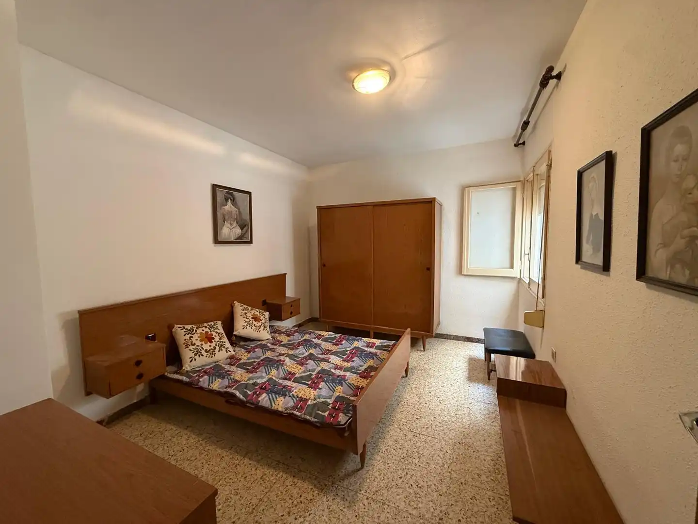 Habitación de Piso en venta en Olesa de Montserrat con Calefacción, Terraza y Horno
