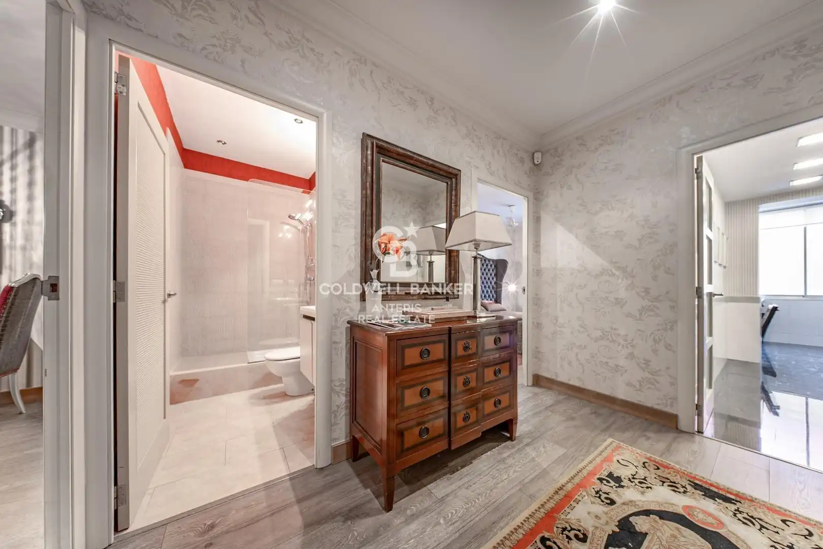 Piso con terraza en venta en Carrer d'Enric Granados, imagen 19