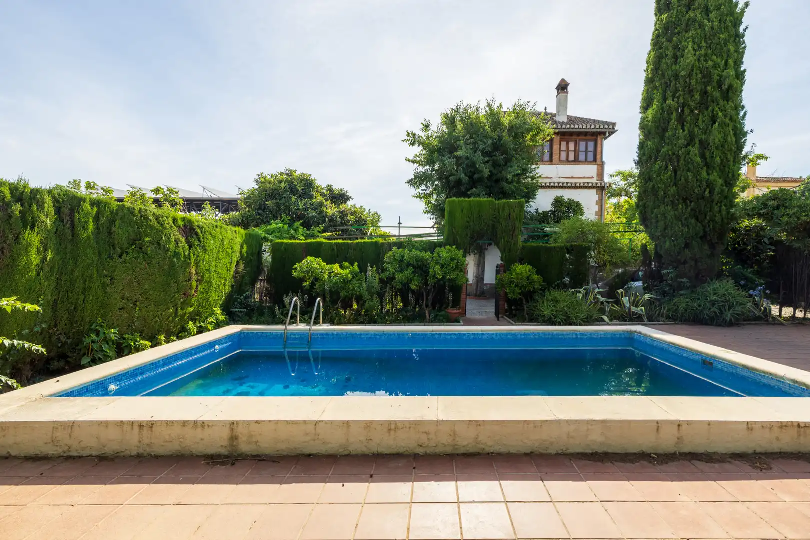 Piscina de Casa o xalet en venda en Ogíjares amb Calefacció, Jardí privat i Piscina