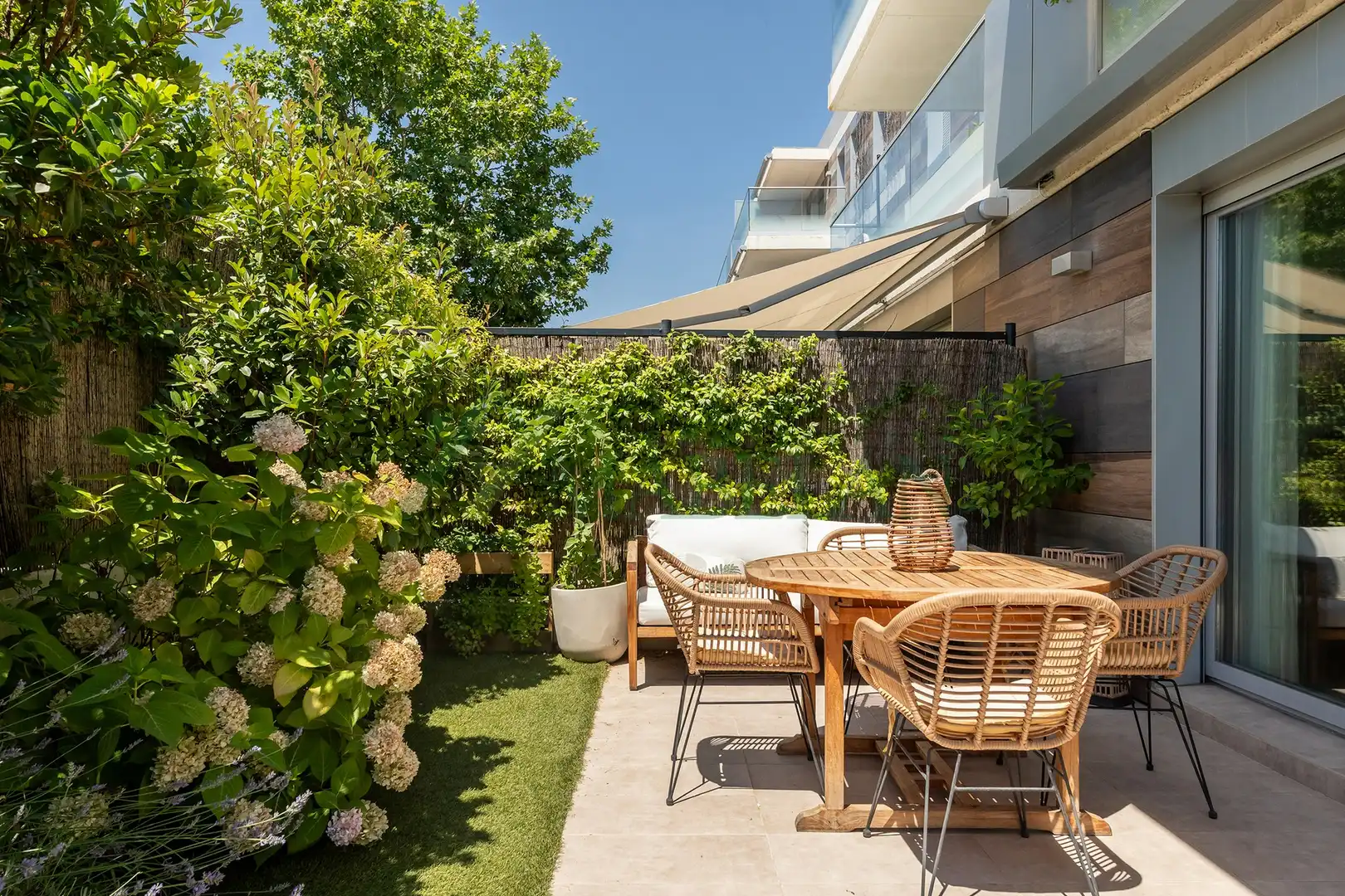 Terrace of Flat for rent in Las Rozas de Madrid  with Air Conditioner, Heating and Private garden