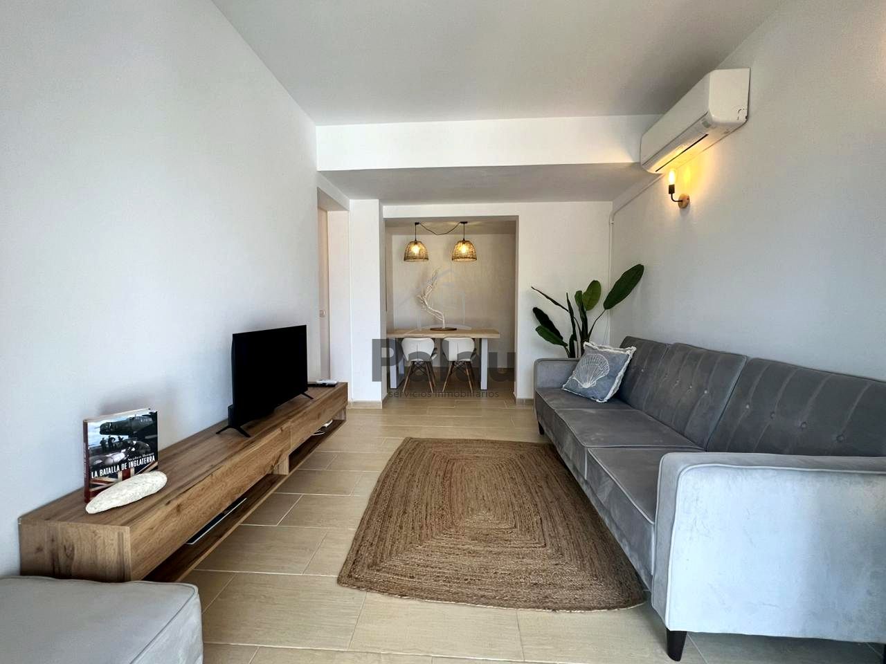 Sala d'estar de Apartament en venda en Ciutadella de Menorca amb Aire condicionat i Terrassa