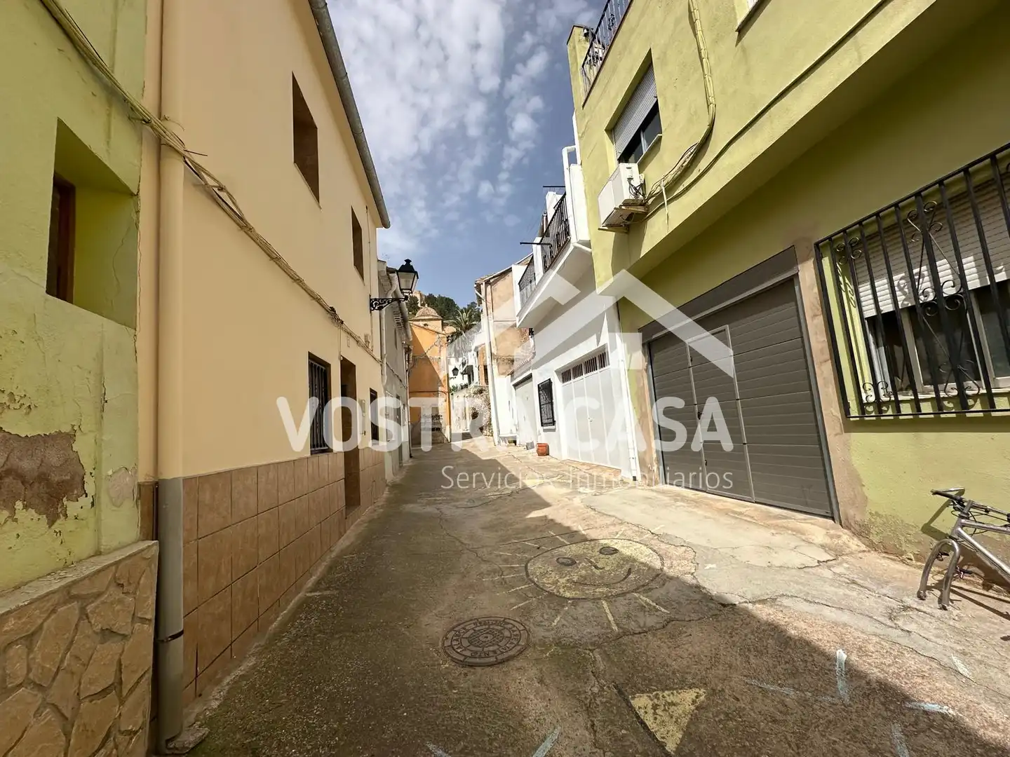 Vista exterior de Casa adosada en venta en Jalance