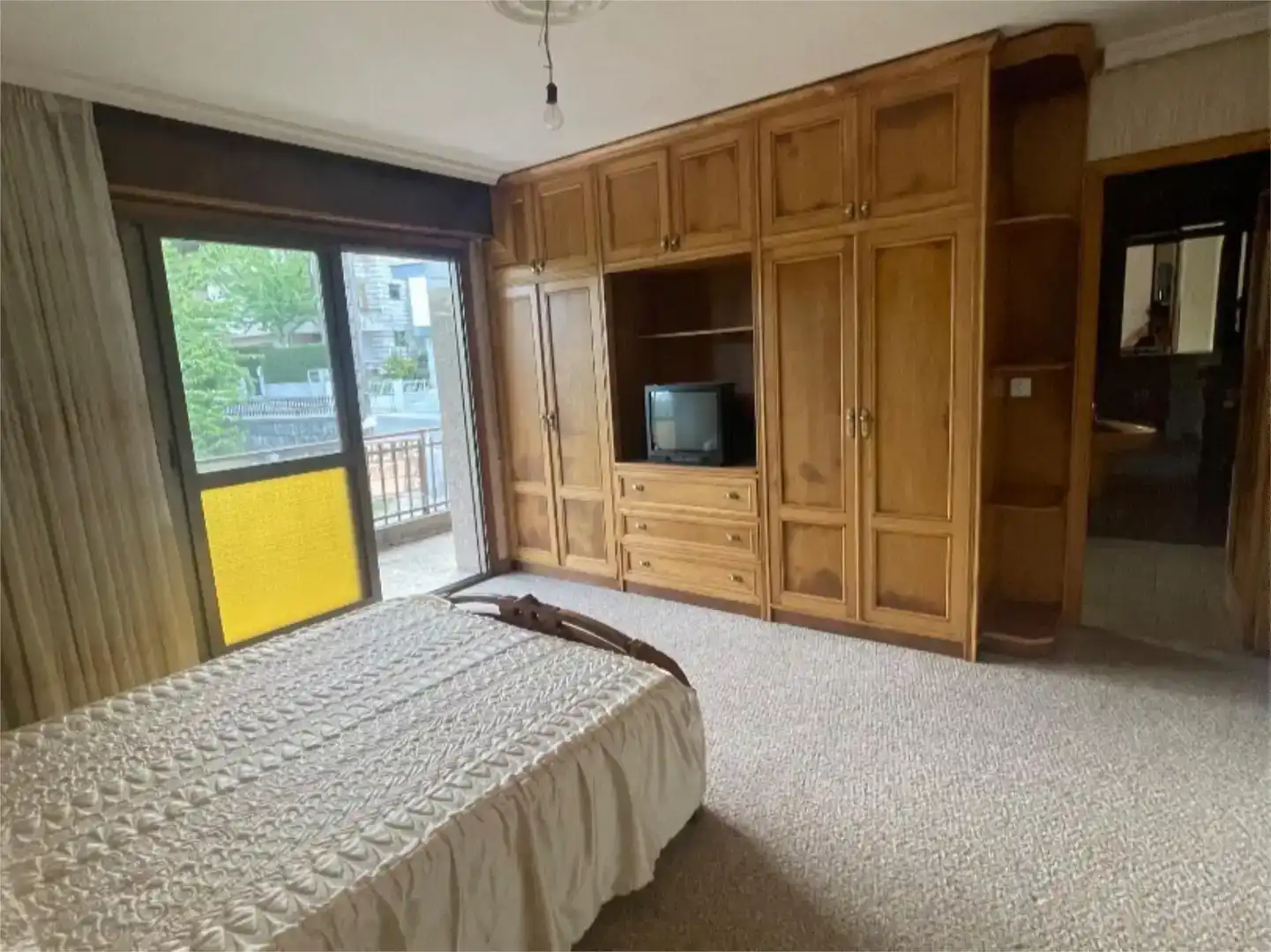 Bedroom of Flat for sale in Avión