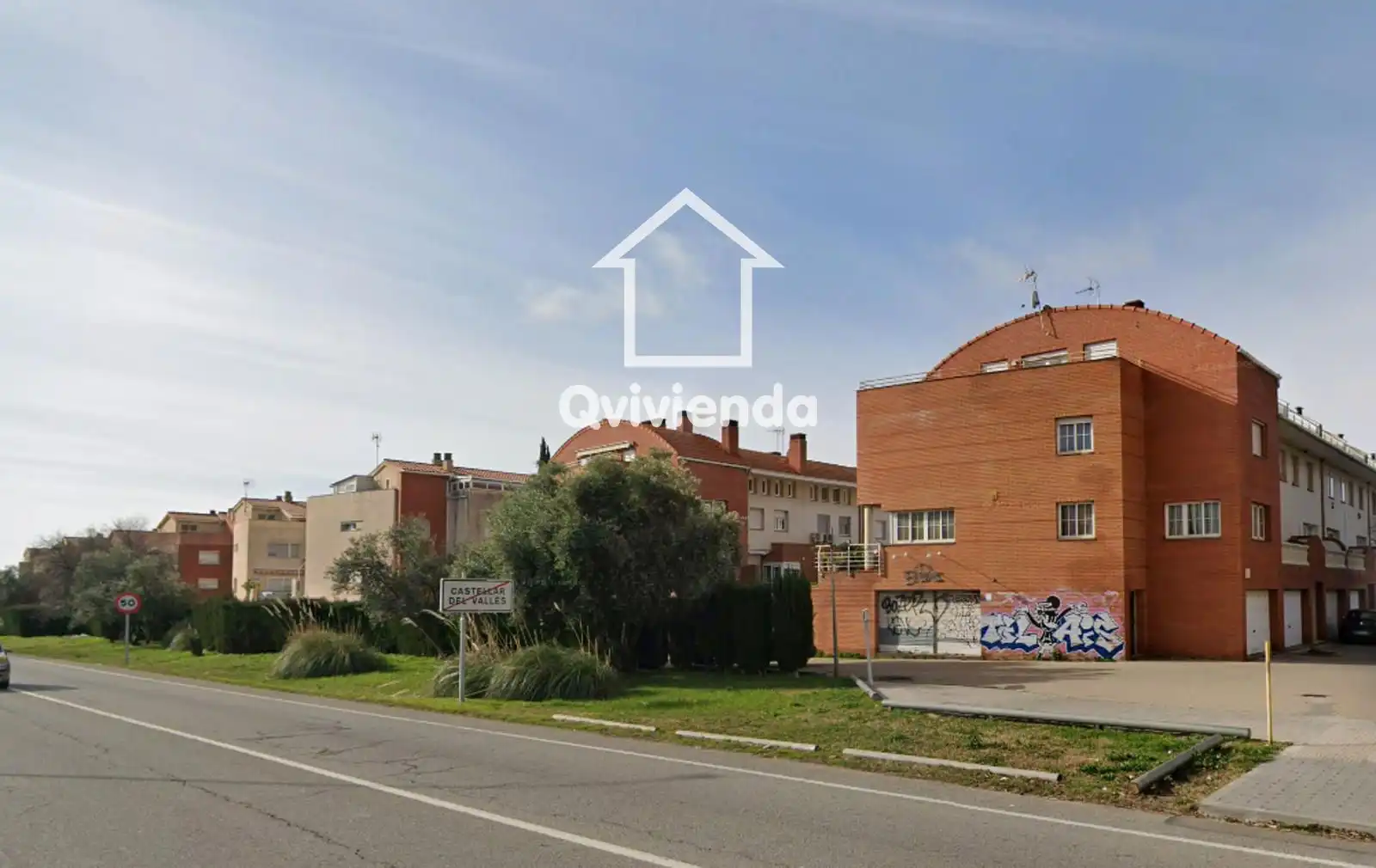 Vista exterior de Casa adosada en venda en Castellar del Vallès