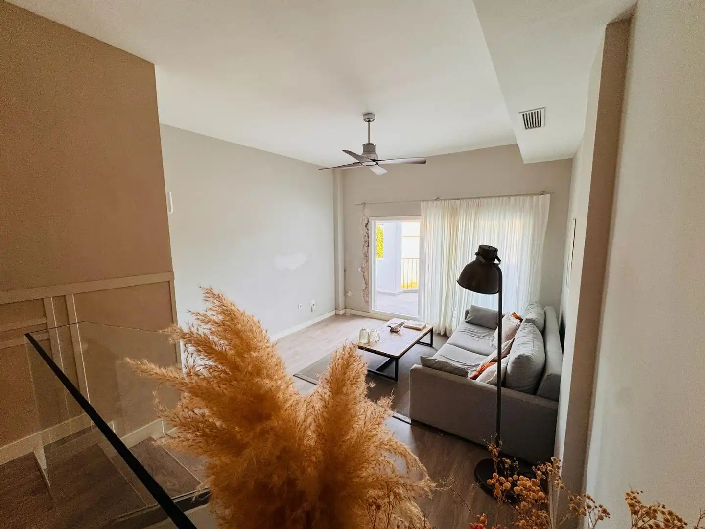 Living room of Apartments for sale in Marbella  with Heating, Terrace and Community pool