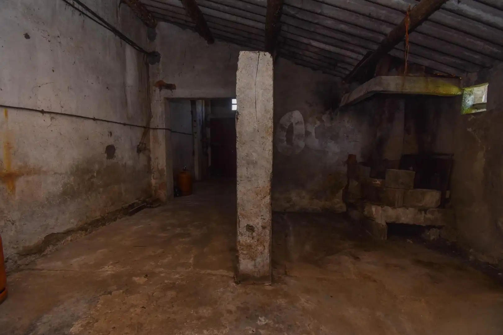 Casa o xalet de lloguer en Cambre  amb Calefacció, Jardí privat i Traster