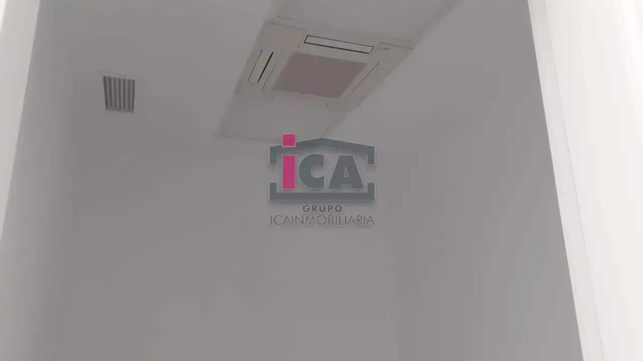 Local comercial en venda a PLAZA DE AMÉRICA (CRUZ DE LOS CAIDOS) CÁNOVAS, imagen 25