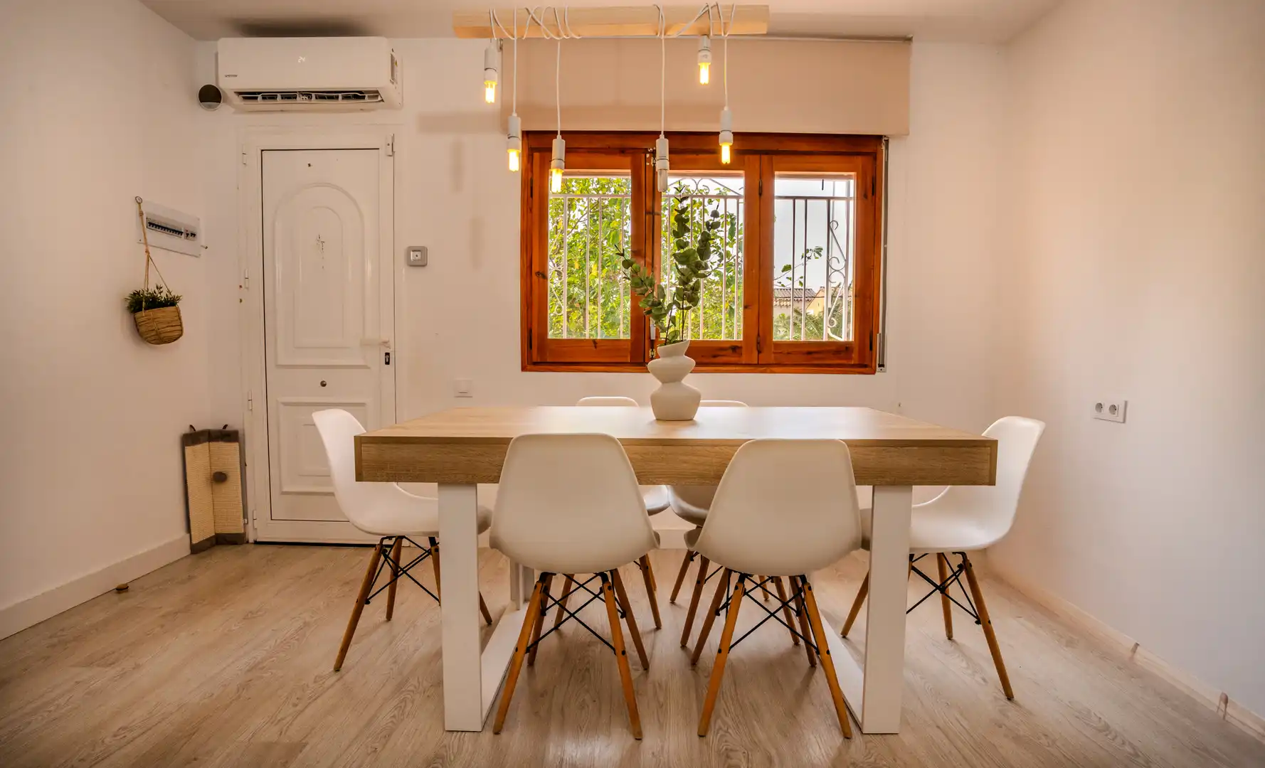 Comedor de Casa adosada en venta en L'Ametlla de Mar  con Aire acondicionado, Calefacción y Parquet