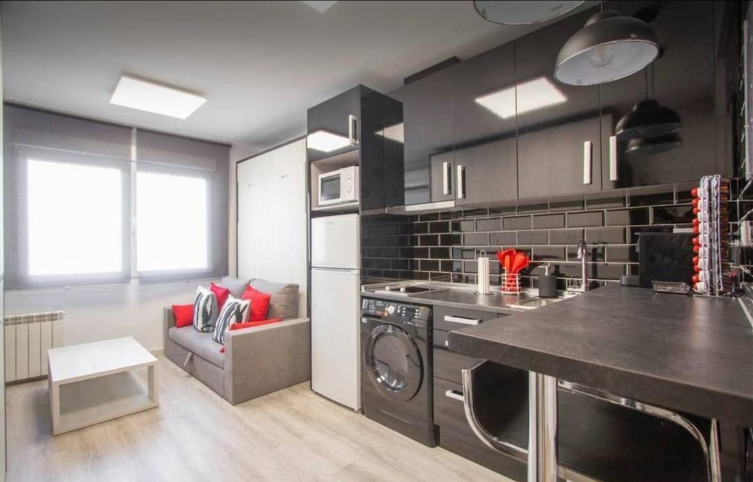 Cuina de Apartament de lloguer en  Madrid Capital amb Aire condicionat i Calefacció