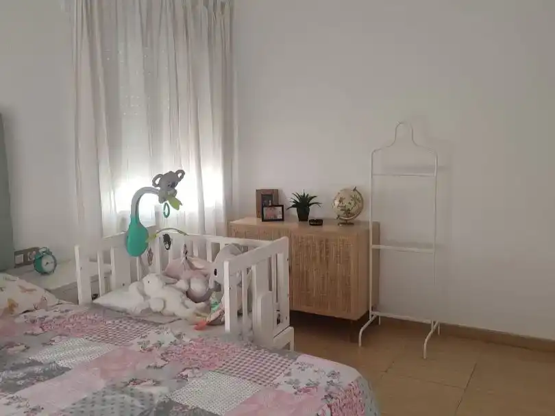 Habitación de Casa adosada en venta en Coria del Río, Sevilla