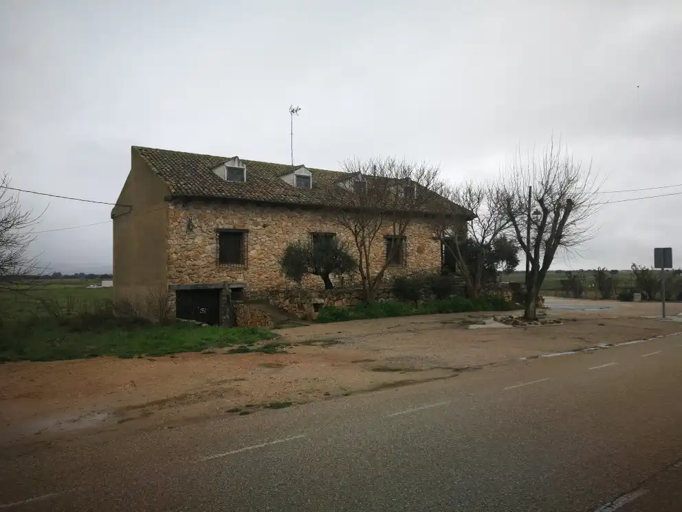 Vista exterior de Edifici en venda en Balsa de Ves