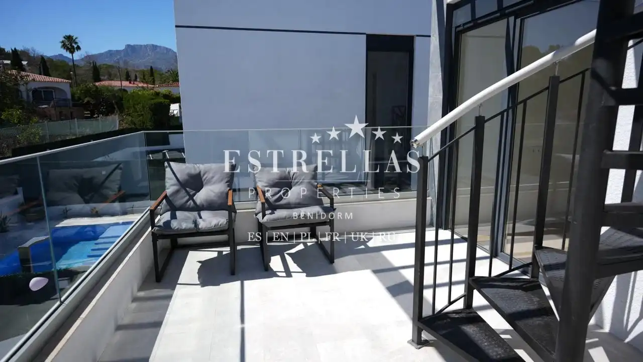 Terraza de Casa o chalet en venta en La Nucia con Aire acondicionado, Calefacción y Jardín privado