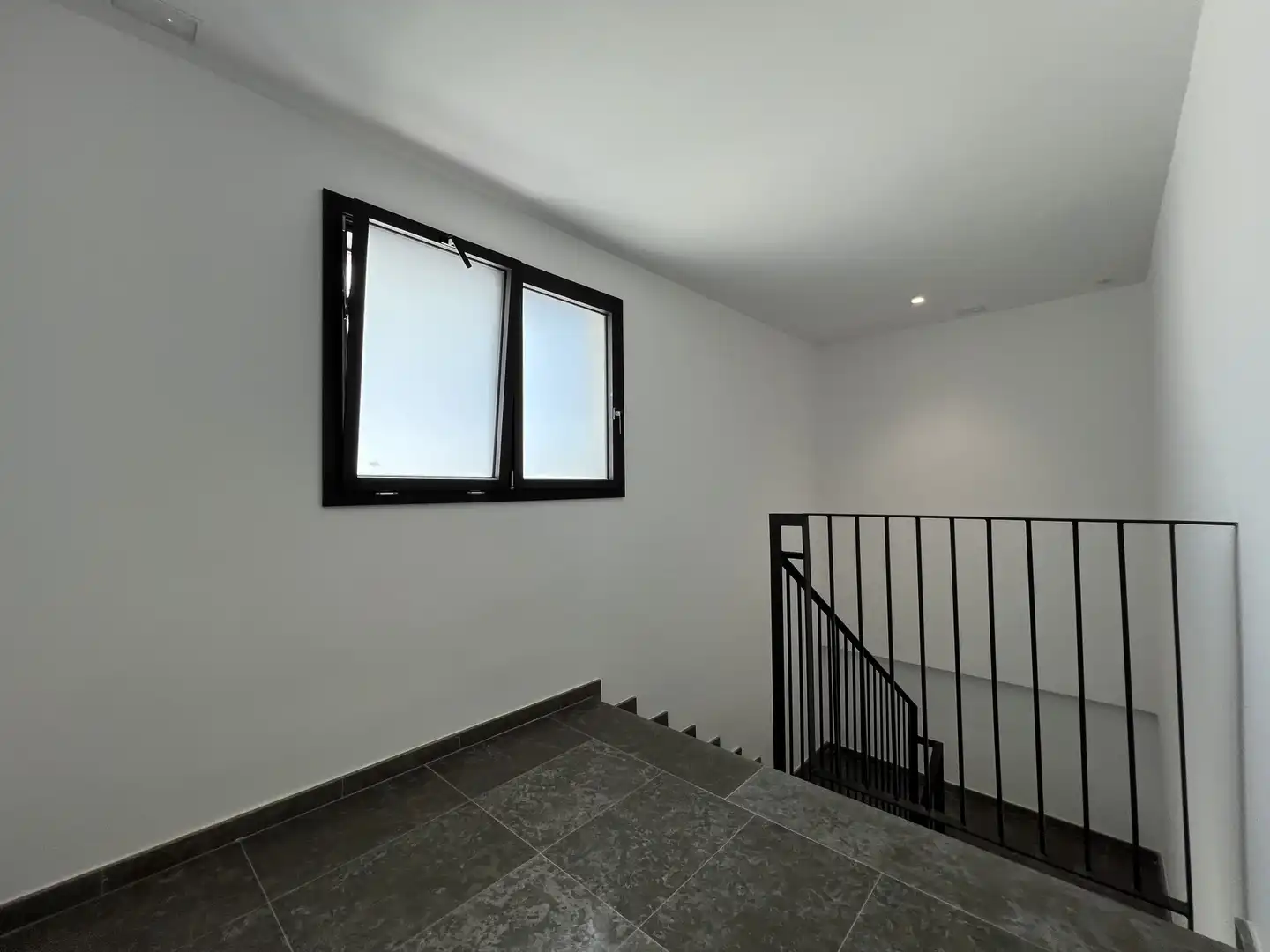 Wohnung zur Miete in Tarragona mit Klimaanlage, Terrasse und Balkon