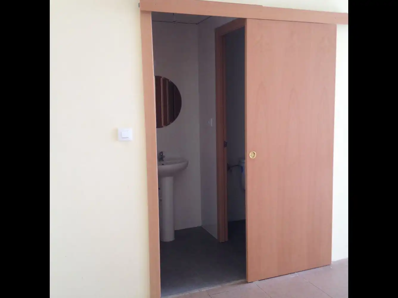 Commercial properties for rent in Calle de Brazato, 3, Casablanca