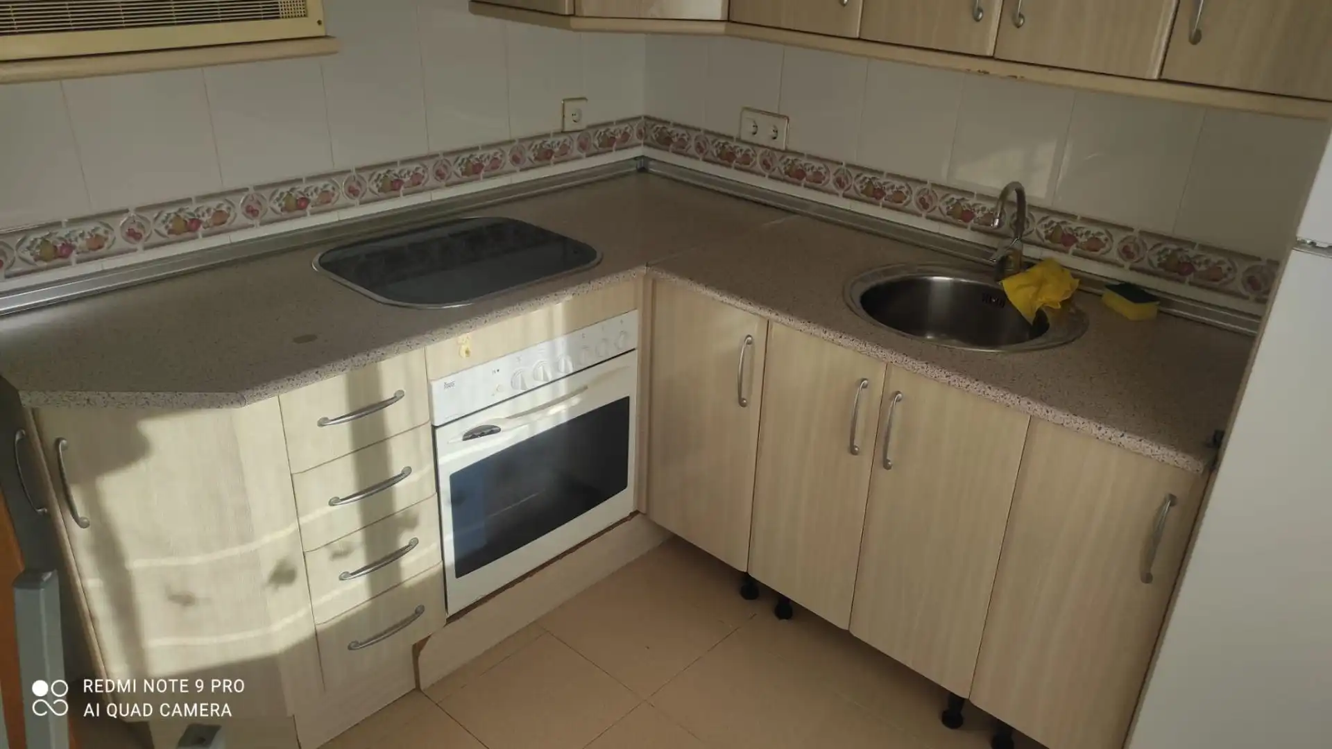 Cuina de Apartament de lloguer en Cáceres amb Aire condicionat, Calefacció i Moblat