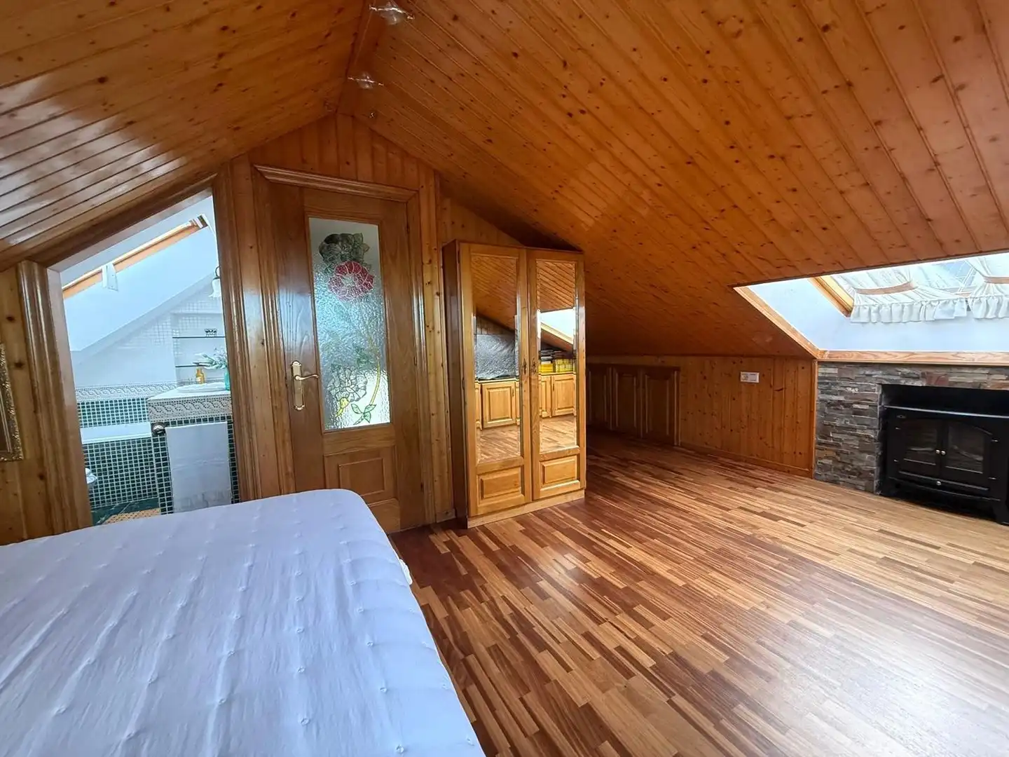 Habitación de Casa o chalet en venta en Gijón  con Calefacción, Terraza y Piscina