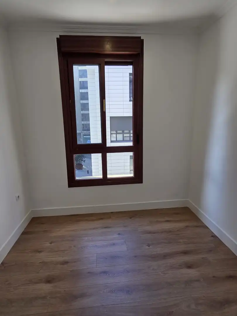 Habitación de Piso en venta en Bilbao  con Balcón