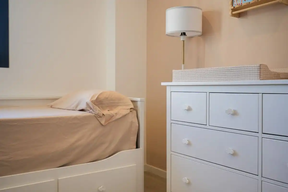 Habitación de Ático en venta en Alcalá de Henares con Aire acondicionado, Calefacción y Jardín privado