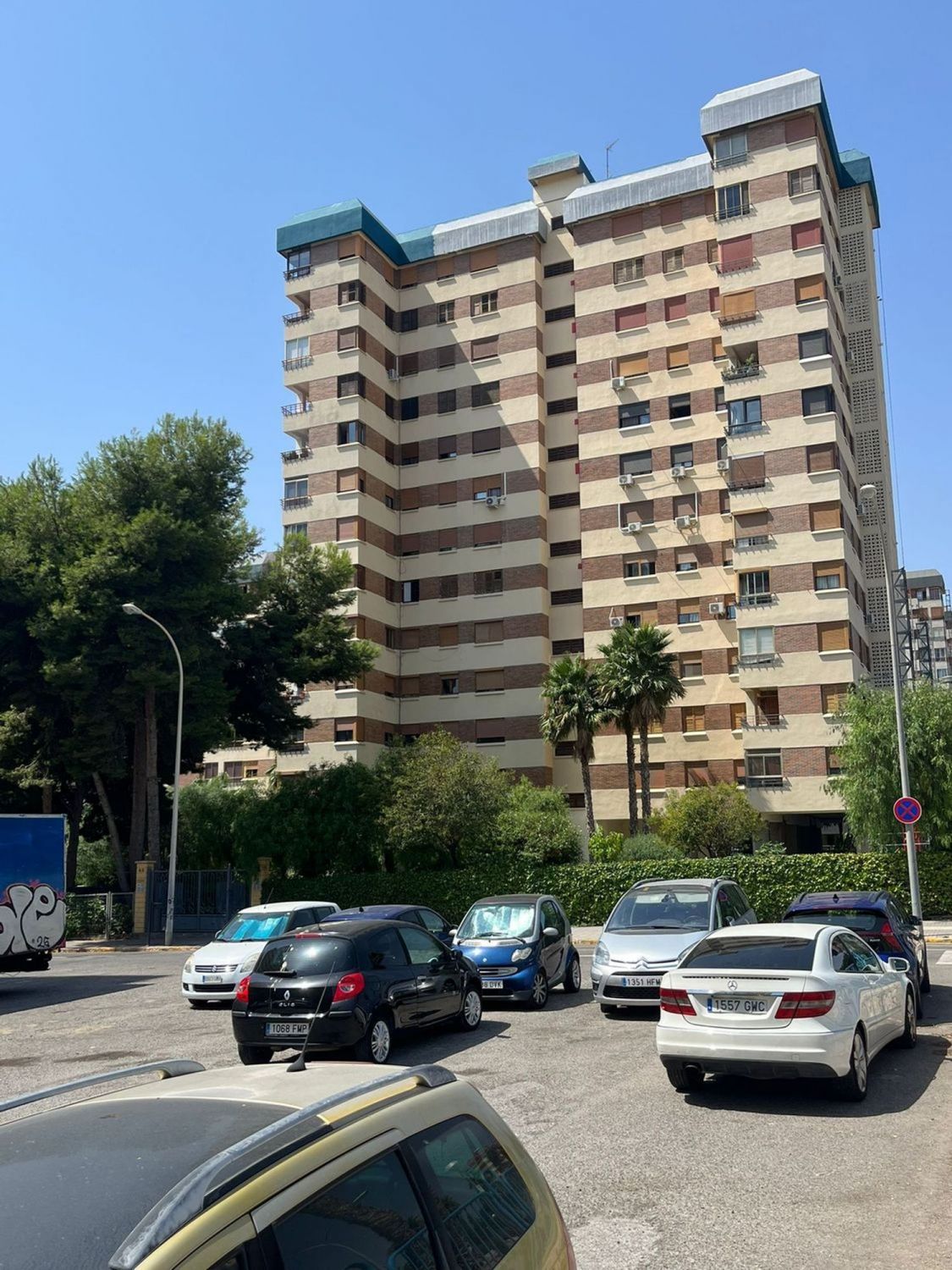 Vista exterior de Pis en venda en Alicante / Alacant amb Jardí privat i Terrassa