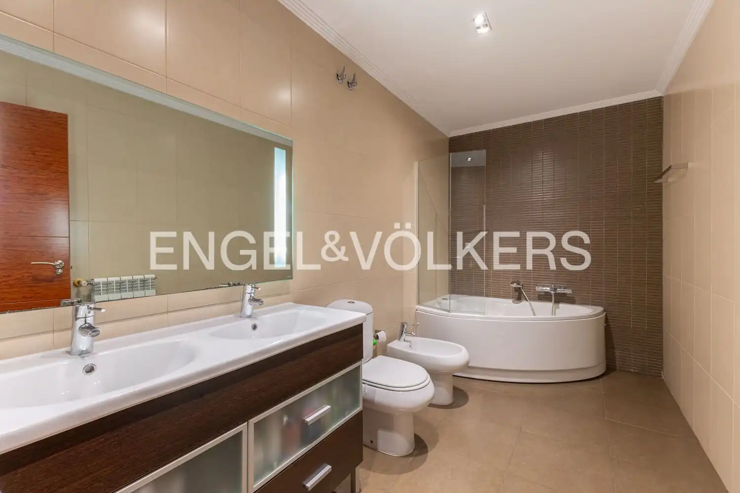 Bathroom of Duplexes for sale in Gandia  with Air Conditioner, Heating and Terrace
