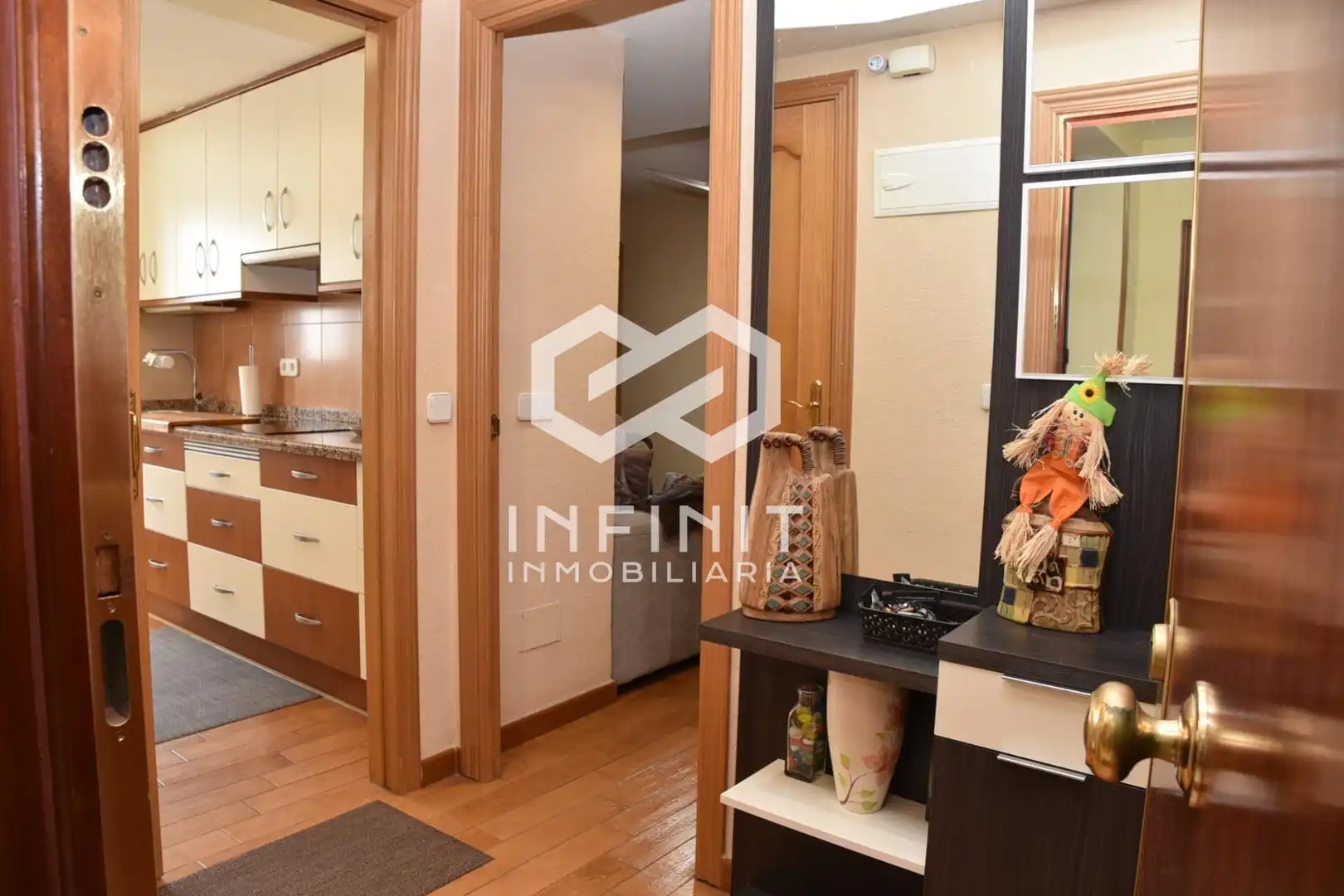 Flat for sale in Val