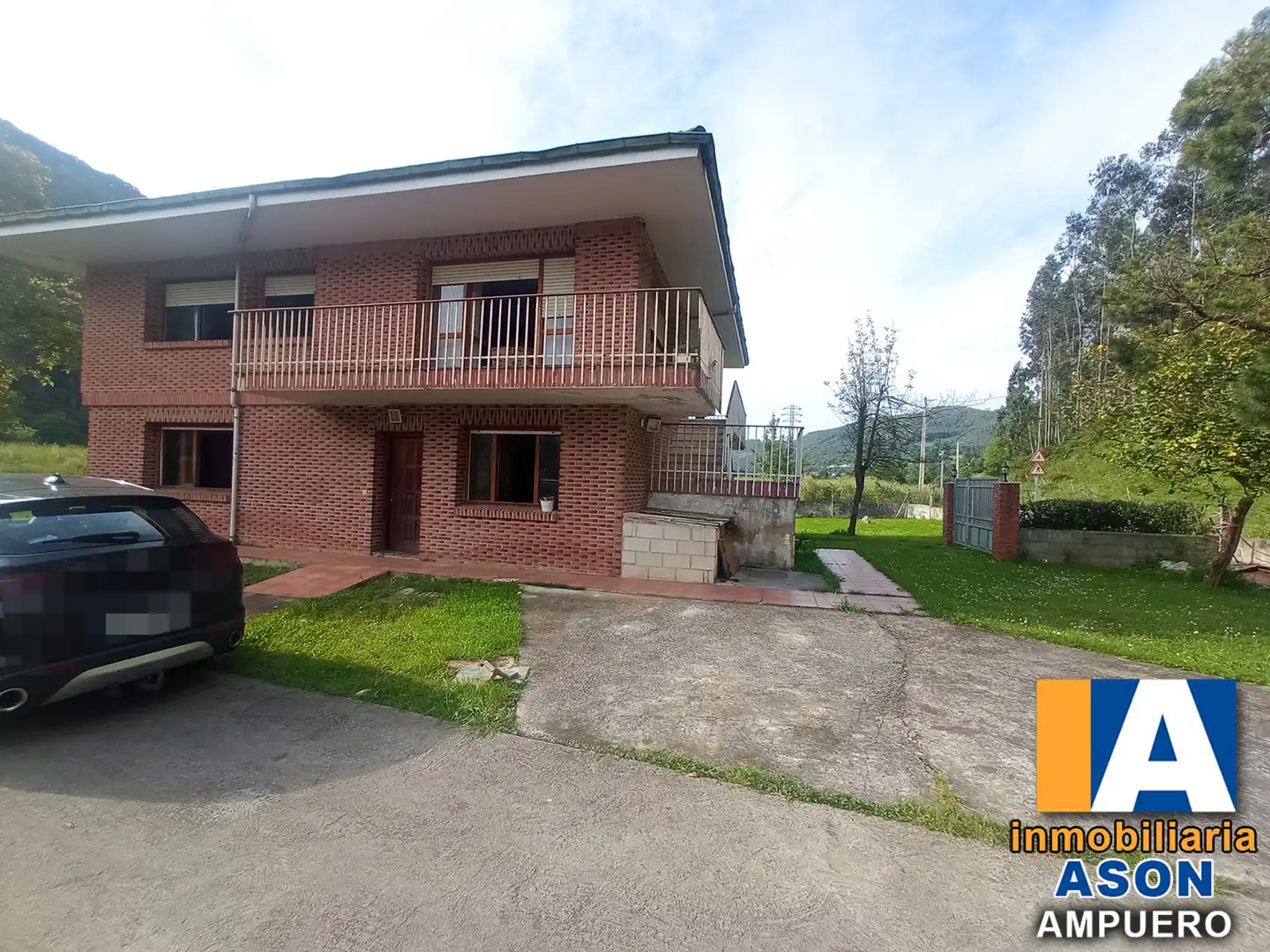 Vista exterior de Casa o chalet en venta en Ampuero con Jardín privado, Parquet y Terraza