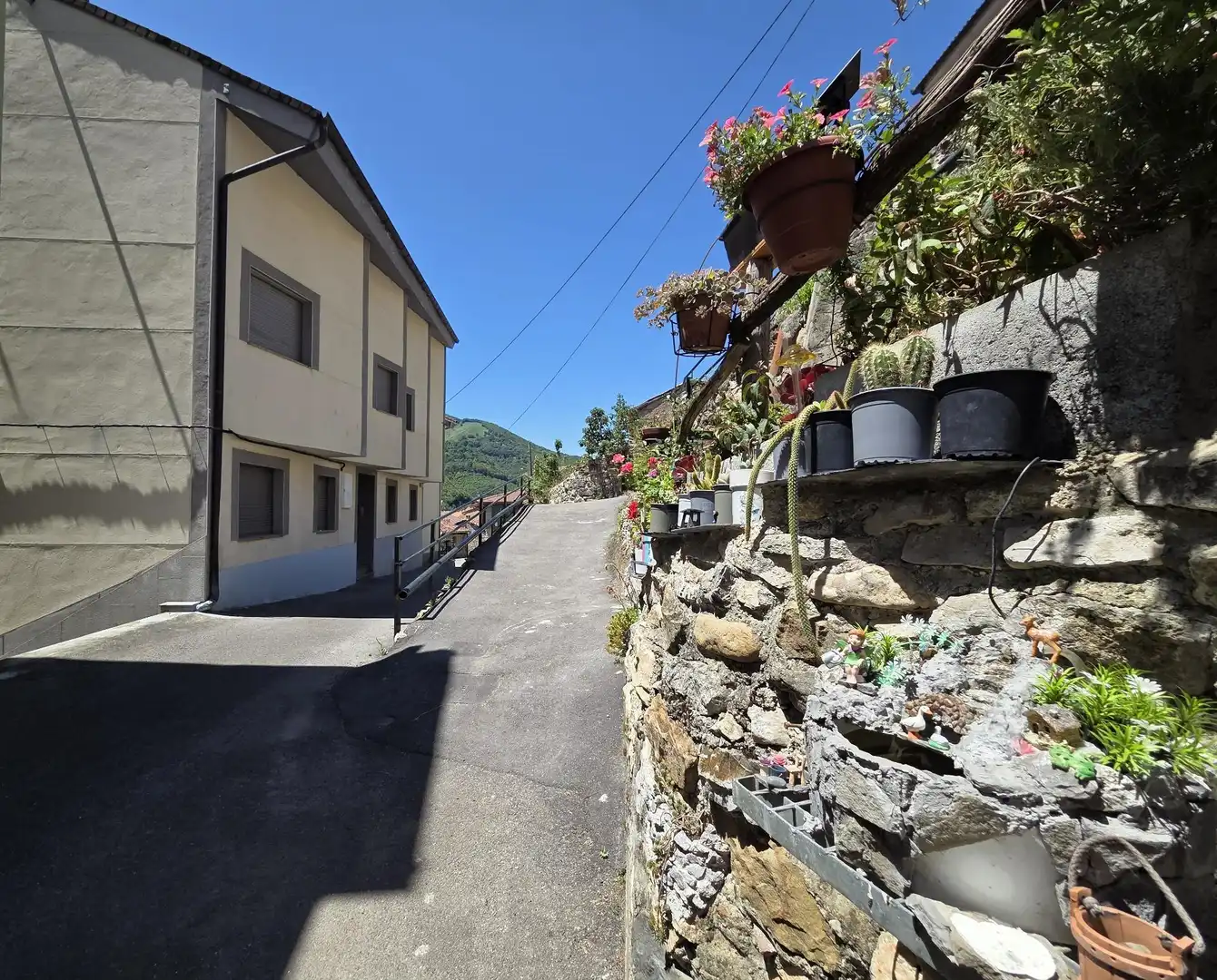 Vista exterior de Apartament en venda en Aller amb Calefacció