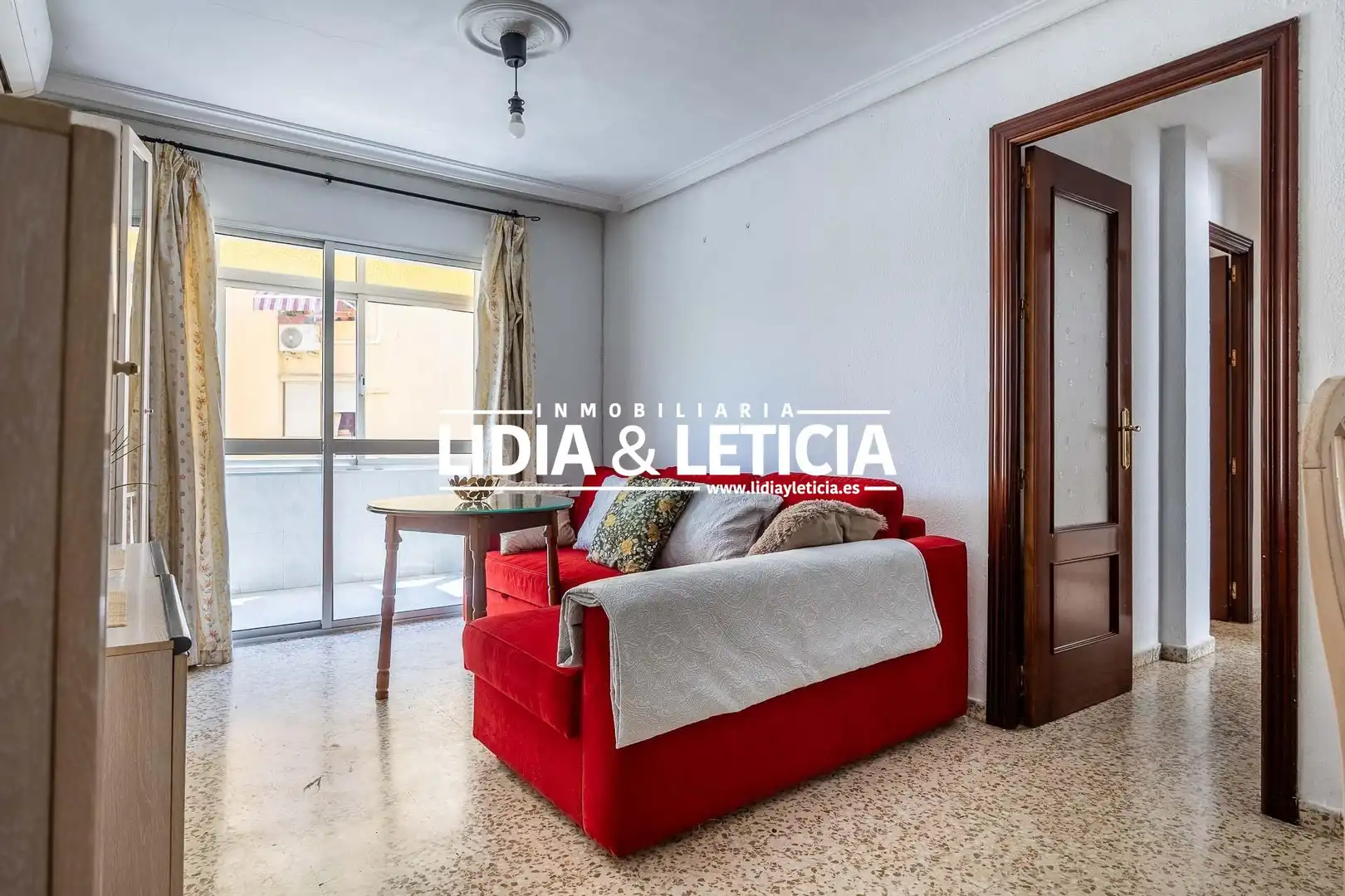 Exterior view of Flat for sale in Alcalá de Guadaira  with Air Conditioner, Terrace and Furnished