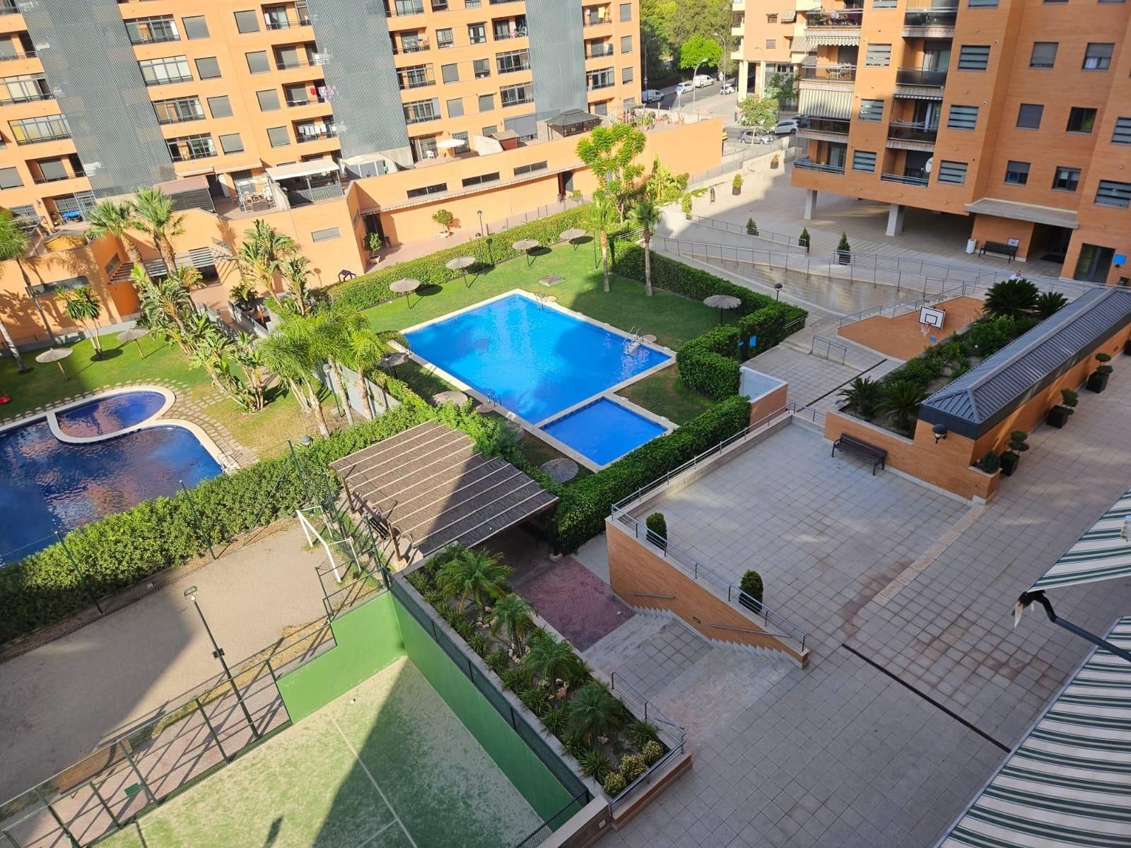 Piscina de Pis de lloguer en Alicante / Alacant amb Jardí privat, Terrassa i Piscina comunitària