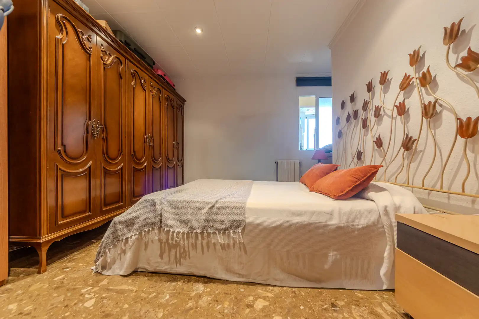 Flat for sale in Carrer Vint, imagen 4