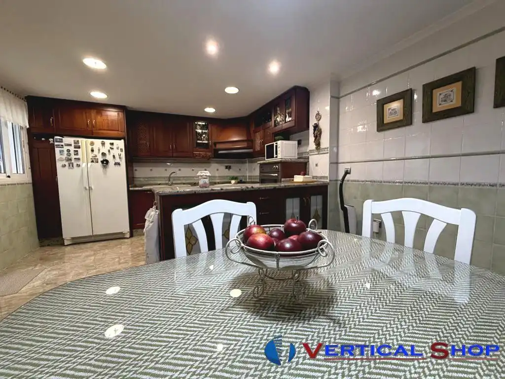 Cocina de Casa o chalet en venta en Villena con Aire acondicionado, Calefacción y Terraza