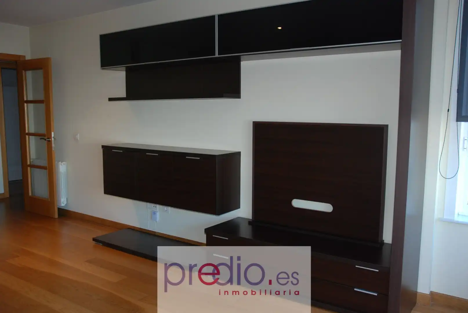 Dormitori de Apartament en venda en Lugo amb Calefacció, Parquet i Terrassa