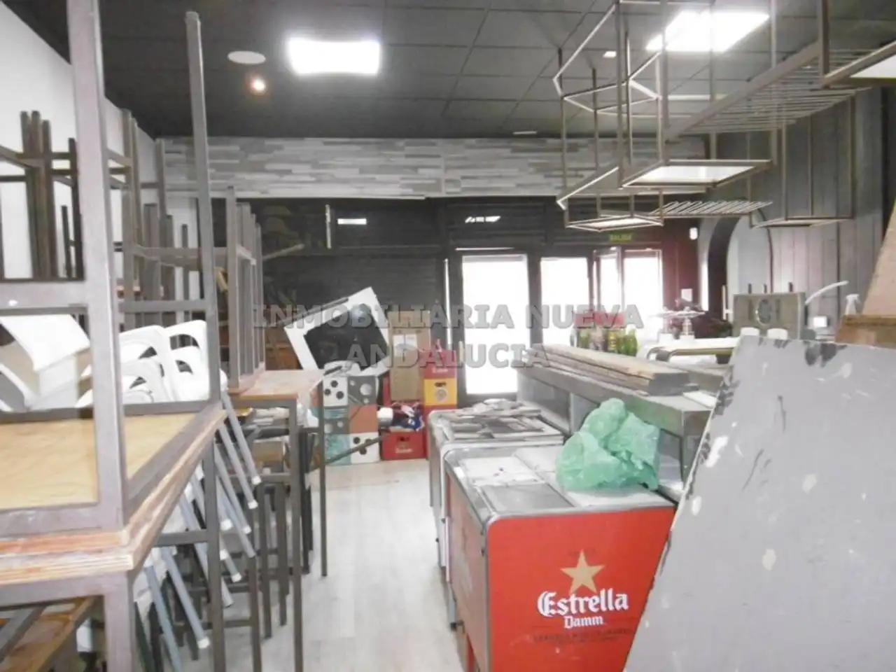 Local de alquiler en Almería