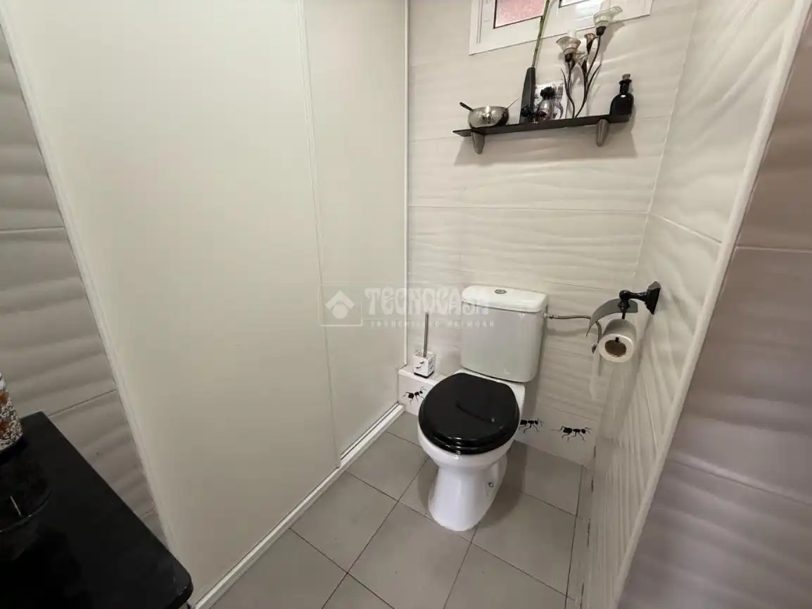 Baño de Piso en venta en Madrid con Aire acondicionado y Calefacción