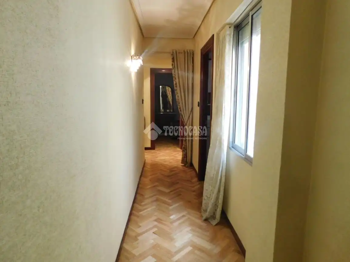 Piso en venta en Valladolid con Aire acondicionado, Calefacción y Amueblado