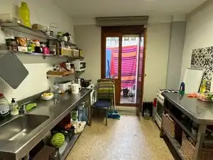 Piso con terraza en venta en Plaça Vella, imagen 2