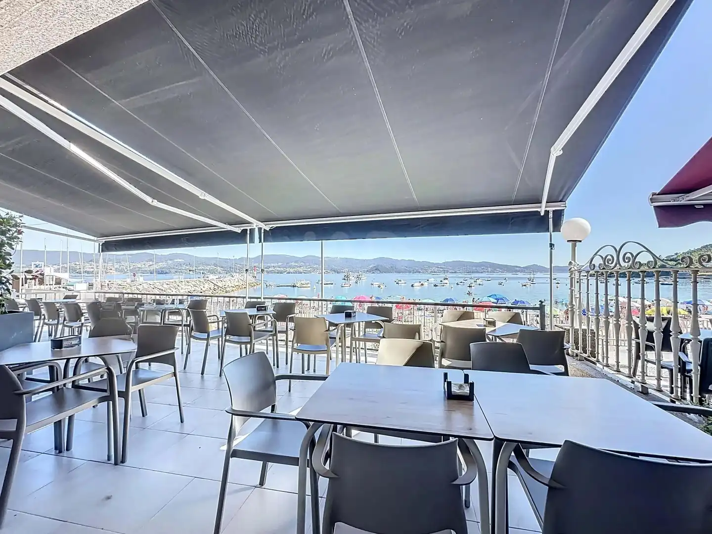 Terraza de Local en venta en Poio