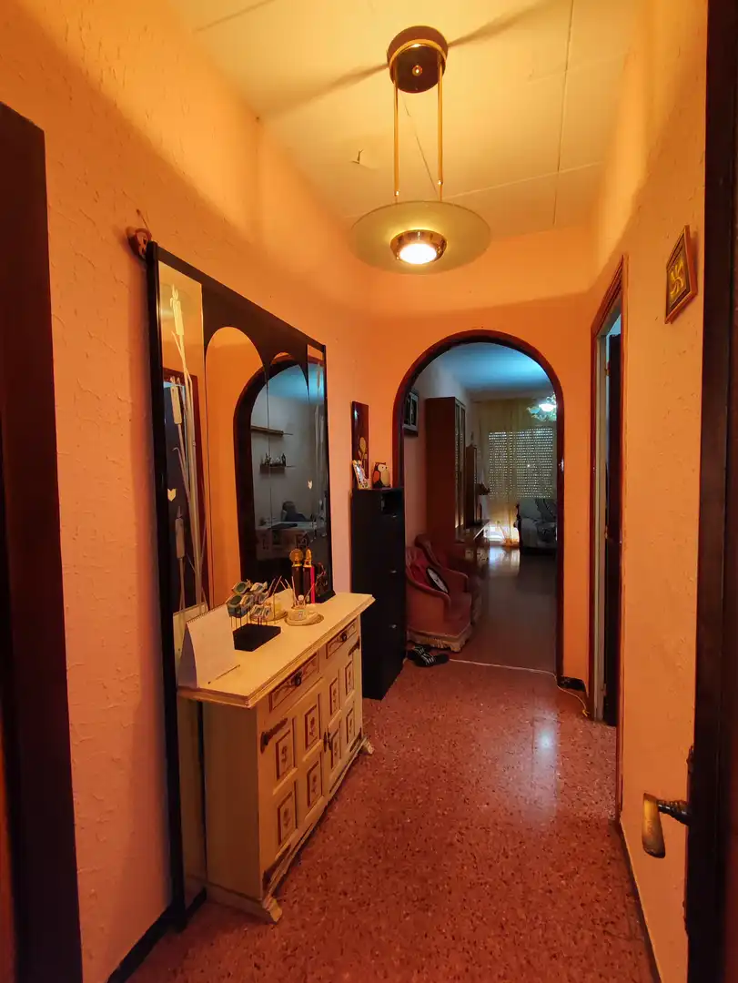 Piso en venta en Carrer Roman Saavedra, imagen 2