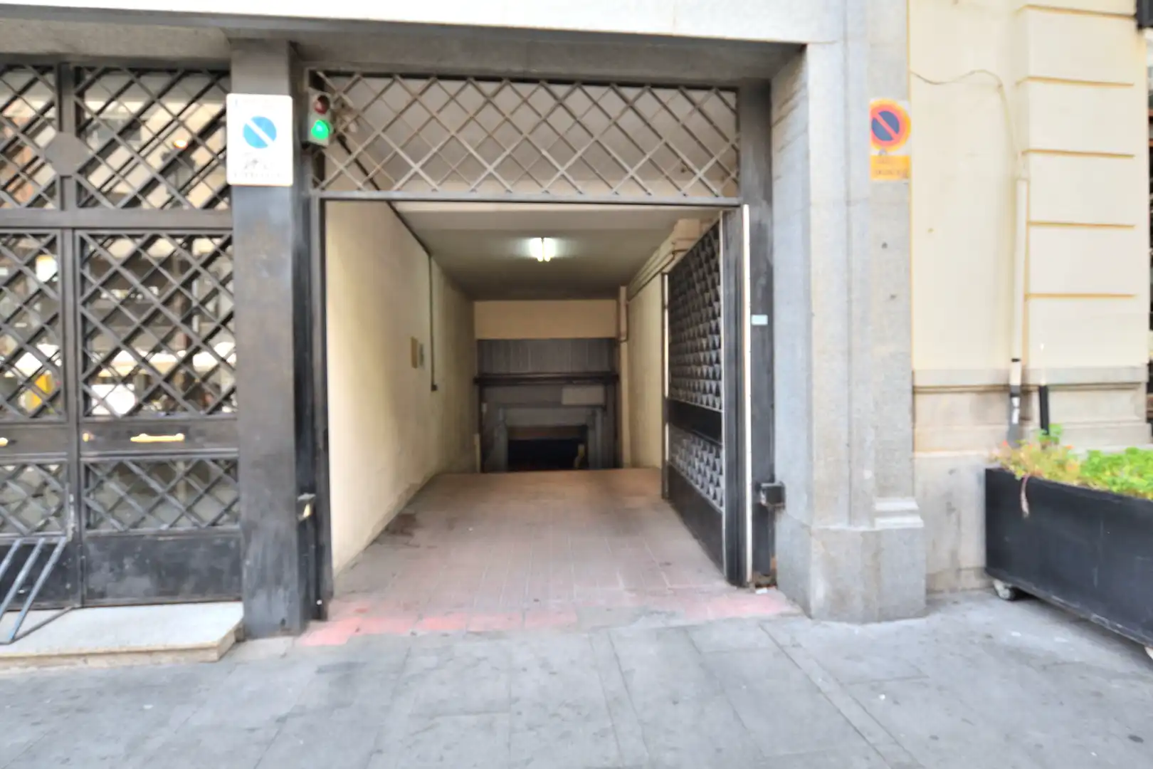 Double with lift for sale in Calle de la Montera, imagen 3