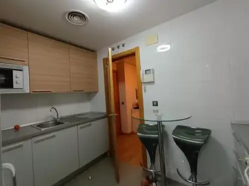 Cuina de Pis per a compartir en Málaga amb Aire condicionat, Calefacció i Parquet