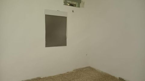 Foto 3 de Casa adosada en venta en Calle Torrelodones, 85, Torreblanca, Sevilla Capital